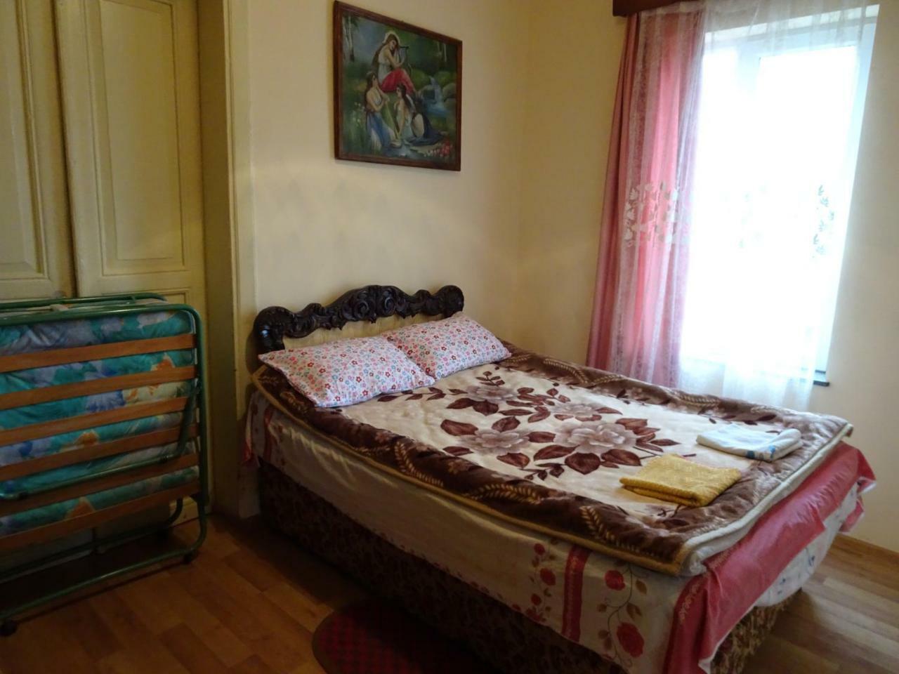 Medico And Suliko Guest House Кутаїсі Екстер'єр фото